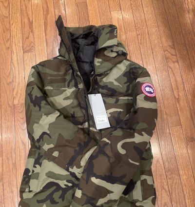 Canada goose Macmillan