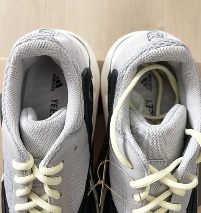 Adidas Yeezy 700 Wave Runner - Size 9 5