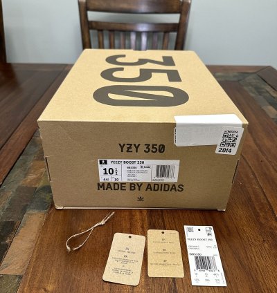 adidas Yeezy Boost 350 Pirate Black (2023) BB5350 Size 10 5