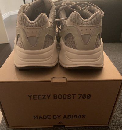 Adidas Yeezy Boost 700 V2 Cream