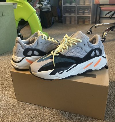 Adidas Yeezy Boost 700 Wave Runner