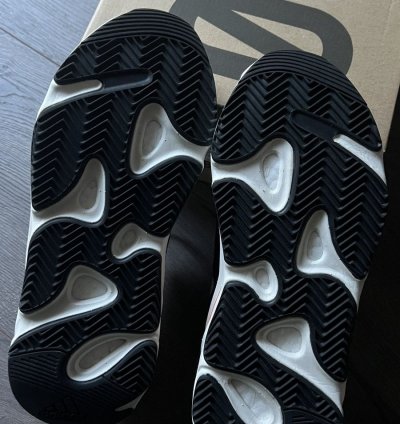 Adidas Yeezy Boost 700 Wave Runners