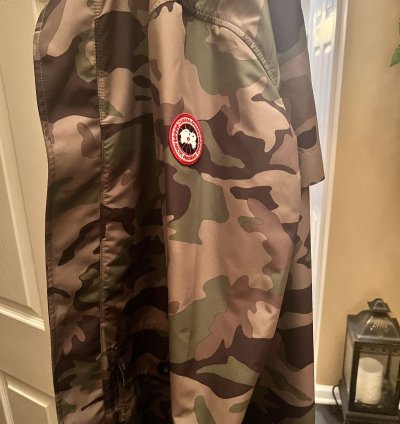 Canada Goose Parka Jacket- Large