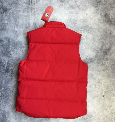Canada goose red freestyle gilet