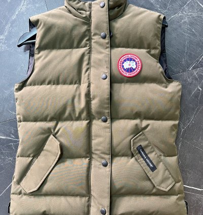 CANADA GOOSE VEST