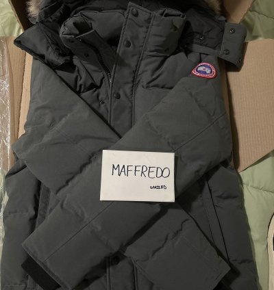 Canada Goose Wyndham Parka (Graphite)