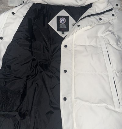 Canada Goose Wyndham Parka (White)