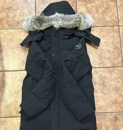 Canada Goose Wyndham Parka Black Label Heritage