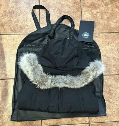 Canada Goose Wyndham Parka Black Label Heritage