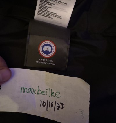 Canada Goose Wyndham Parka Size Medium