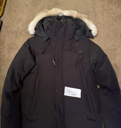 Canada Goose Wyndham Parka Size Medium