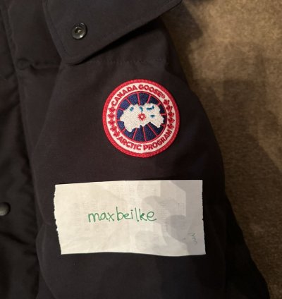 Canada Goose Wyndham Parka Size Medium