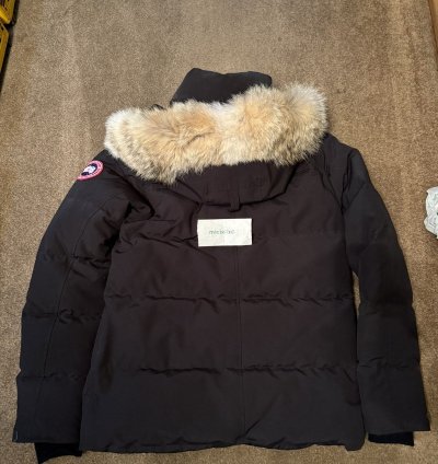 Canada Goose Wyndham Parka Size Medium