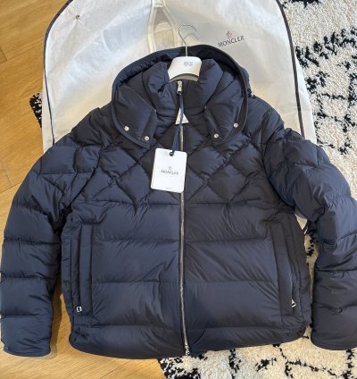 Moncler cecaud jacket brand new with tags size 4