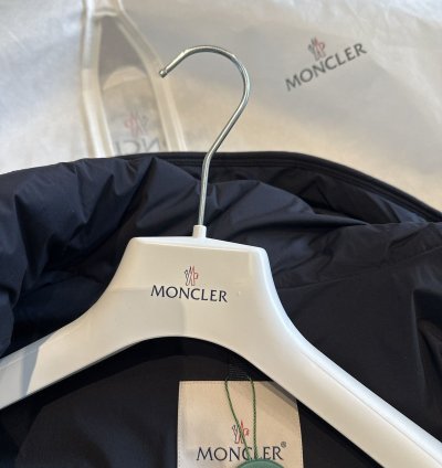Moncler cecaud jacket brand new with tags size 4