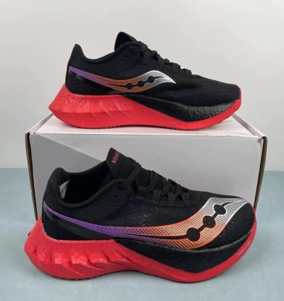 Saucony Endorphin Pro 4 black Vizired