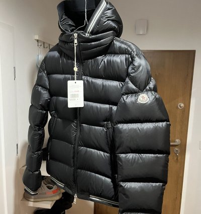 Moncler Jeanbart down jacket