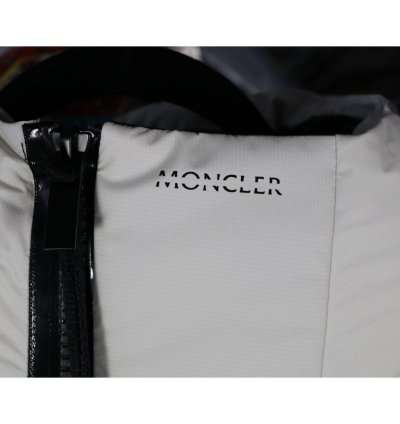 Moncler Korovin Down Puffer Jacket Size 3 Medium Large