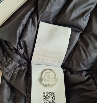 MONCLER LANS PADDED JACKET (BLACK)