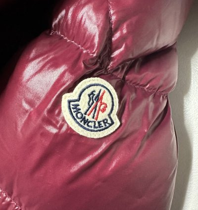 Moncler lunetiere mens puffer jacket size 3 Large Burgundy