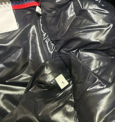 Moncler Maire Short Down Jacket Black