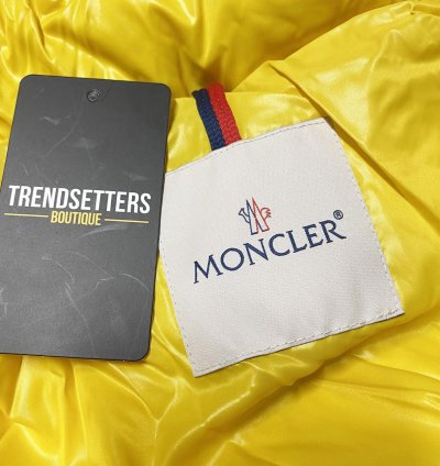 Moncler Maya mens puffer jacket yellow size 3 large