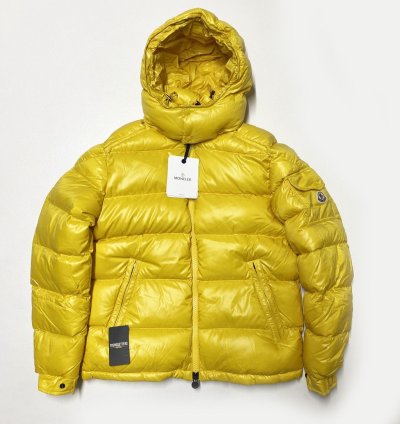 Moncler Maya mens puffer jacket yellow size 4 XL -large