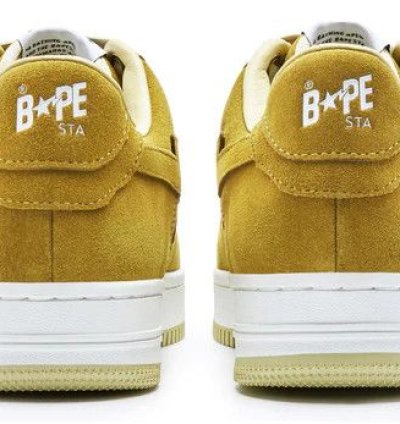 BAPE STA 3 SUEDE BEIGE SIZE 7