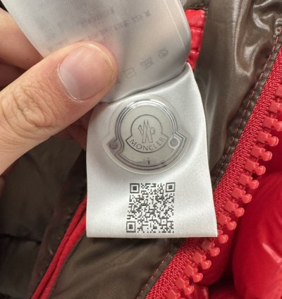 Moncler Maya Short Down Jacket Scarlet Red
