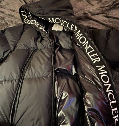 MONCLER Montcla puffer jacket