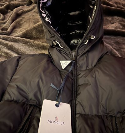 MONCLER Montcla puffer jacket