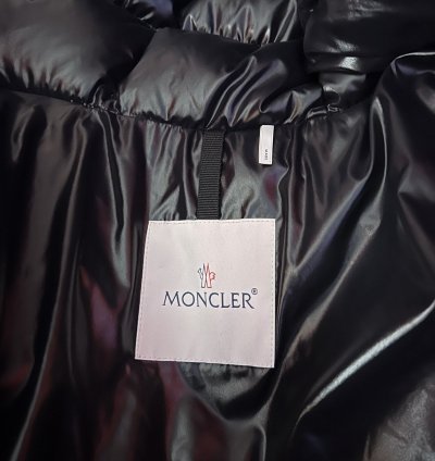 MONCLER Montcla puffer jacket