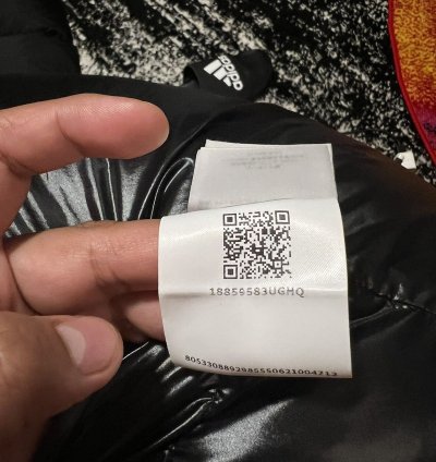 MONCLER Montcla puffer jacket