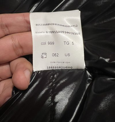 MONCLER Montcla puffer jacket