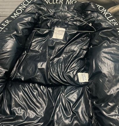 Moncler Montcla Short Down Jacket