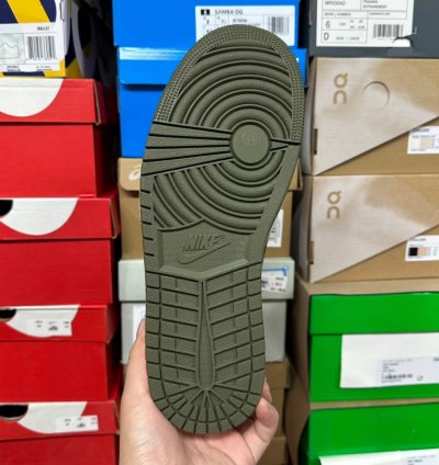 Air Jordan 1 Retro Low Og Sp Travis Scott Medium Olive