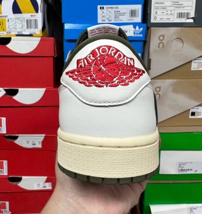 Air Jordan 1 Retro Low Og Sp Travis Scott Medium Olive