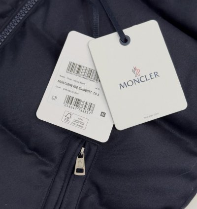 Moncler Montgenevre Jacket Navy Size 3