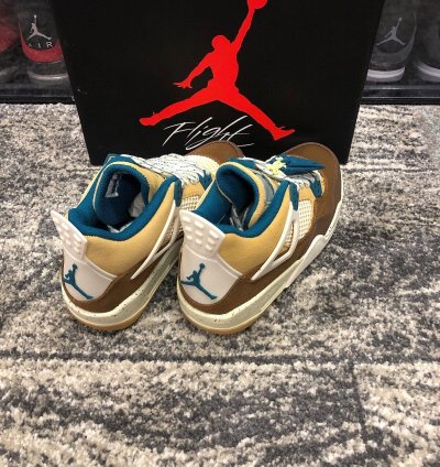 Nike Air Jordan 4 Retro Cacao Wow