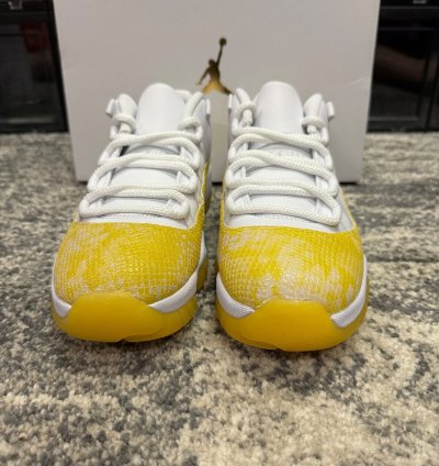 Nike Air Jordan 11 Retro Low yellow Snakeskin