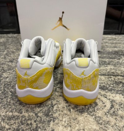 Nike Air Jordan 11 Retro Low yellow Snakeskin