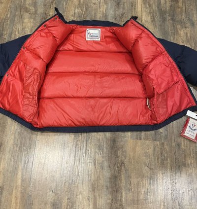 New Moncler Down Puffer Jacket Navy Embroidered Logo Vintage