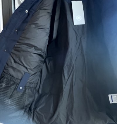 New- Erickson Parka In Blue Style And Warmth In One