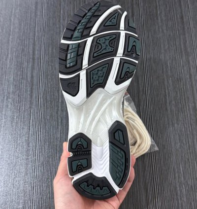 Klth X Aslcs Gel-kayano 14 cream Scarab