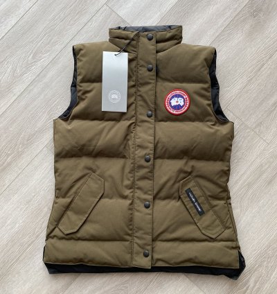 Rare Woman Canada Goose Freestyle Puffer Vest