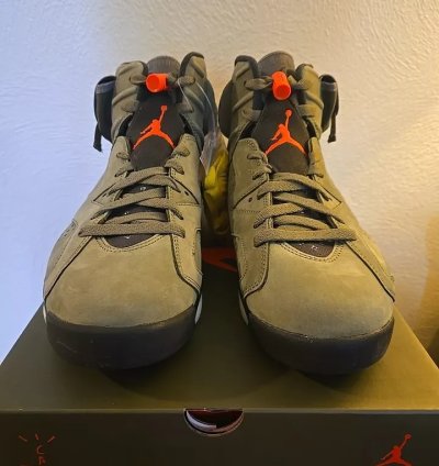 Jordan 6 Retro X Travis Scott Mid Olive