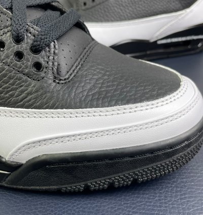Fragment Design X Air Jordan 3 Retro Sp blackwhite