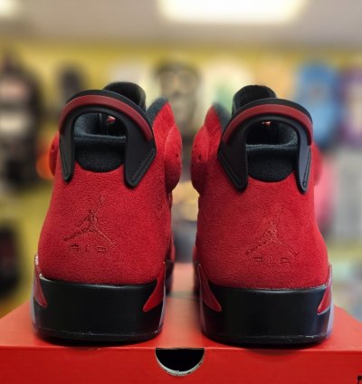 Air Jordan 6 Retro Toro Bravo