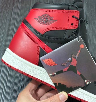 Air Jordan 1 High Retro 85 bred 2025