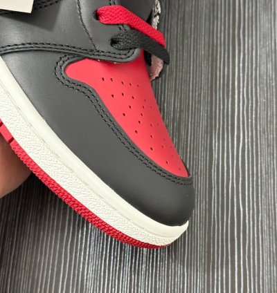 Air Jordan 1 High Retro 85 bred 2025